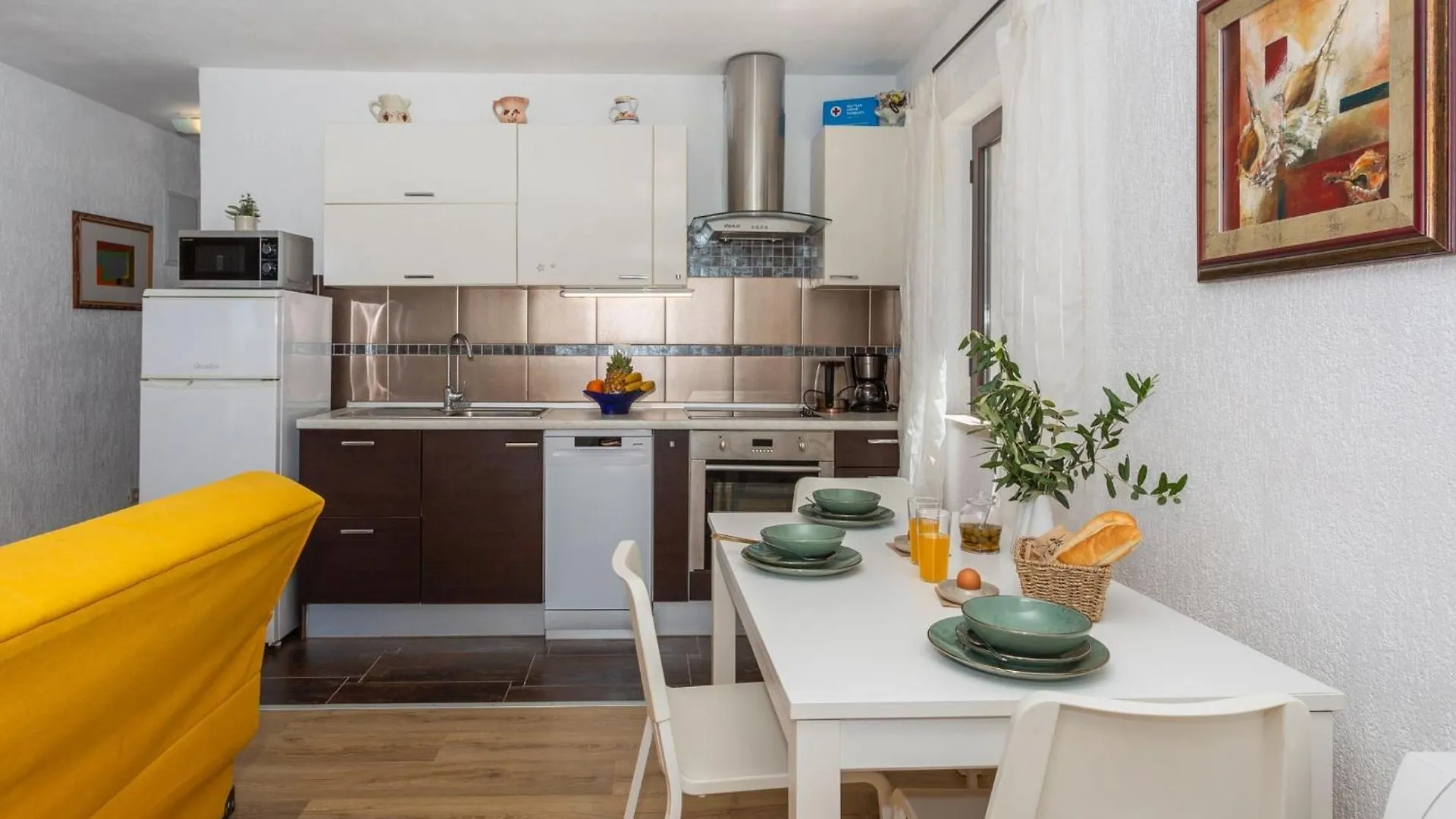 Apartment Anivija Njivice Kroatië